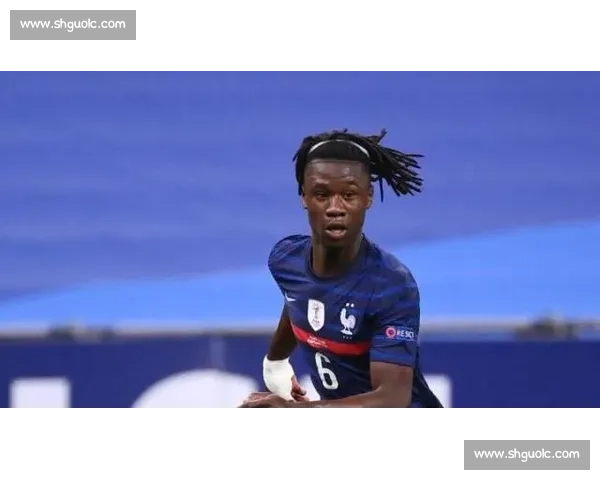 贝伦布鲁赫盛赞卡博尼与埃斯波西托:机会把握为年轻球员树立榜样 贝伦布鲁赫盛赞卡博尼与埃斯波西托:机会把握为年轻球员树立榜样